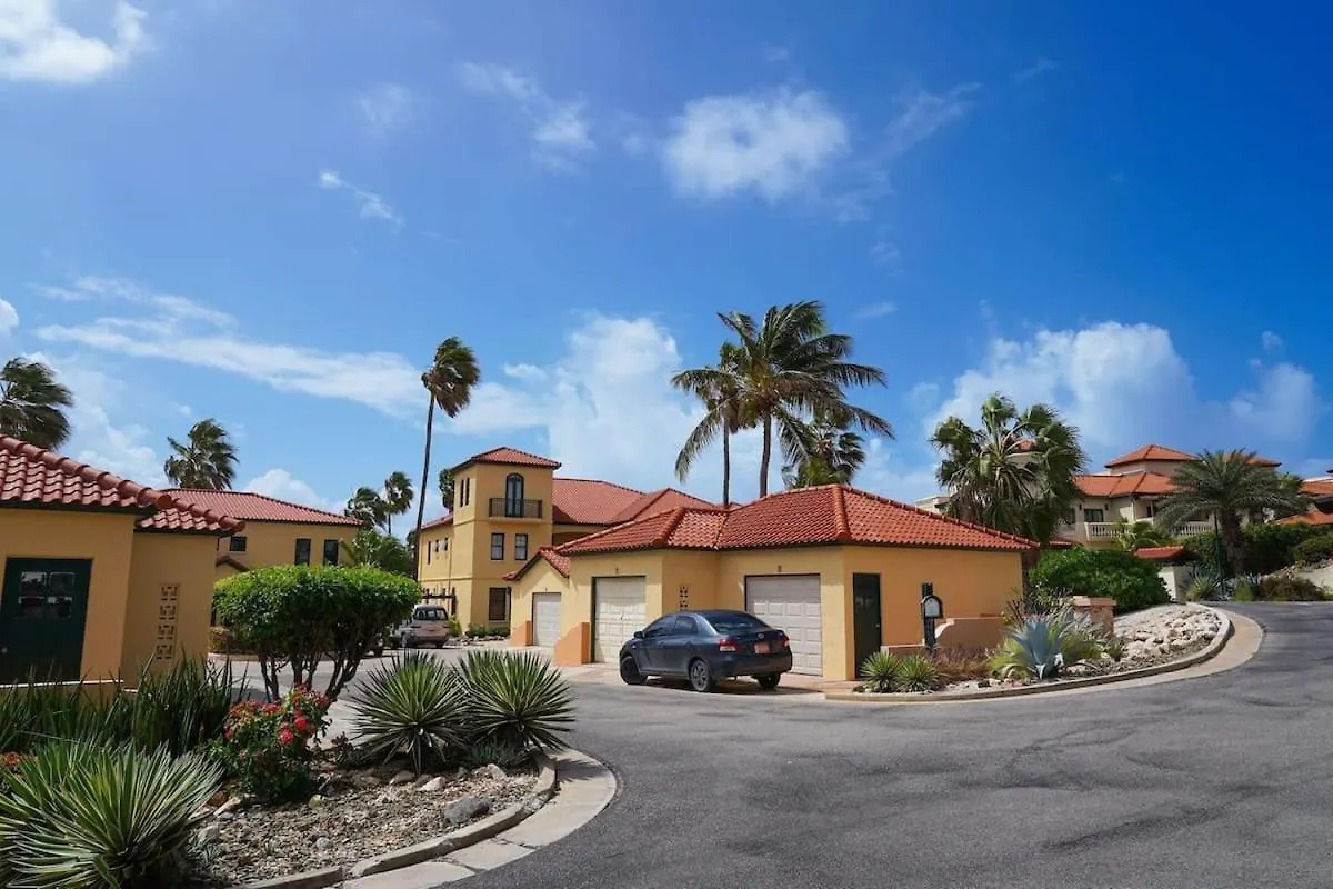Spectacular Apartment In Tierra Del Sol Golf Course Palm Beach 0*,  Aruba