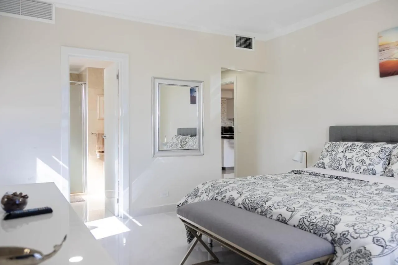 Spectacular Apartment In Tierra Del Sol Golf Course Palm Beach